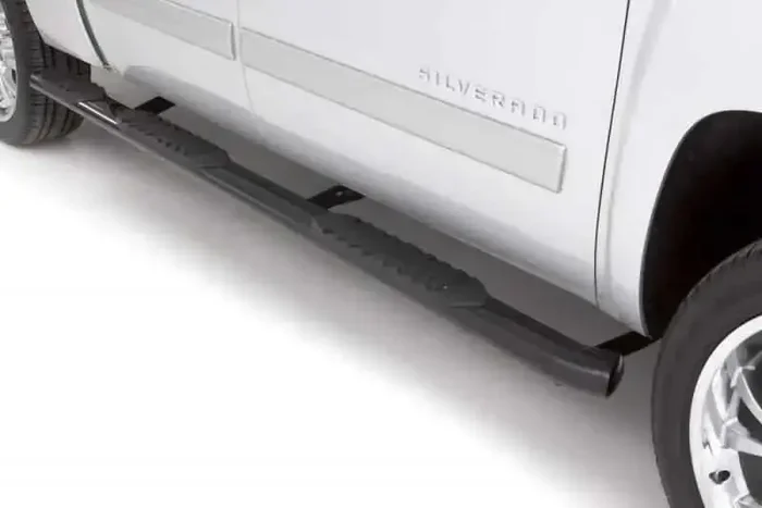 Lund 07-17 Chevy Silverado 1500 Ext. Cab (6.5ft. Bed) 5in. Oval WTW Steel Nerf Bars – Black