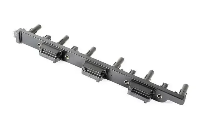 OMIX 17247.19 Ignition Coil- 00-06 XJ/WJ/TJ 4.0L